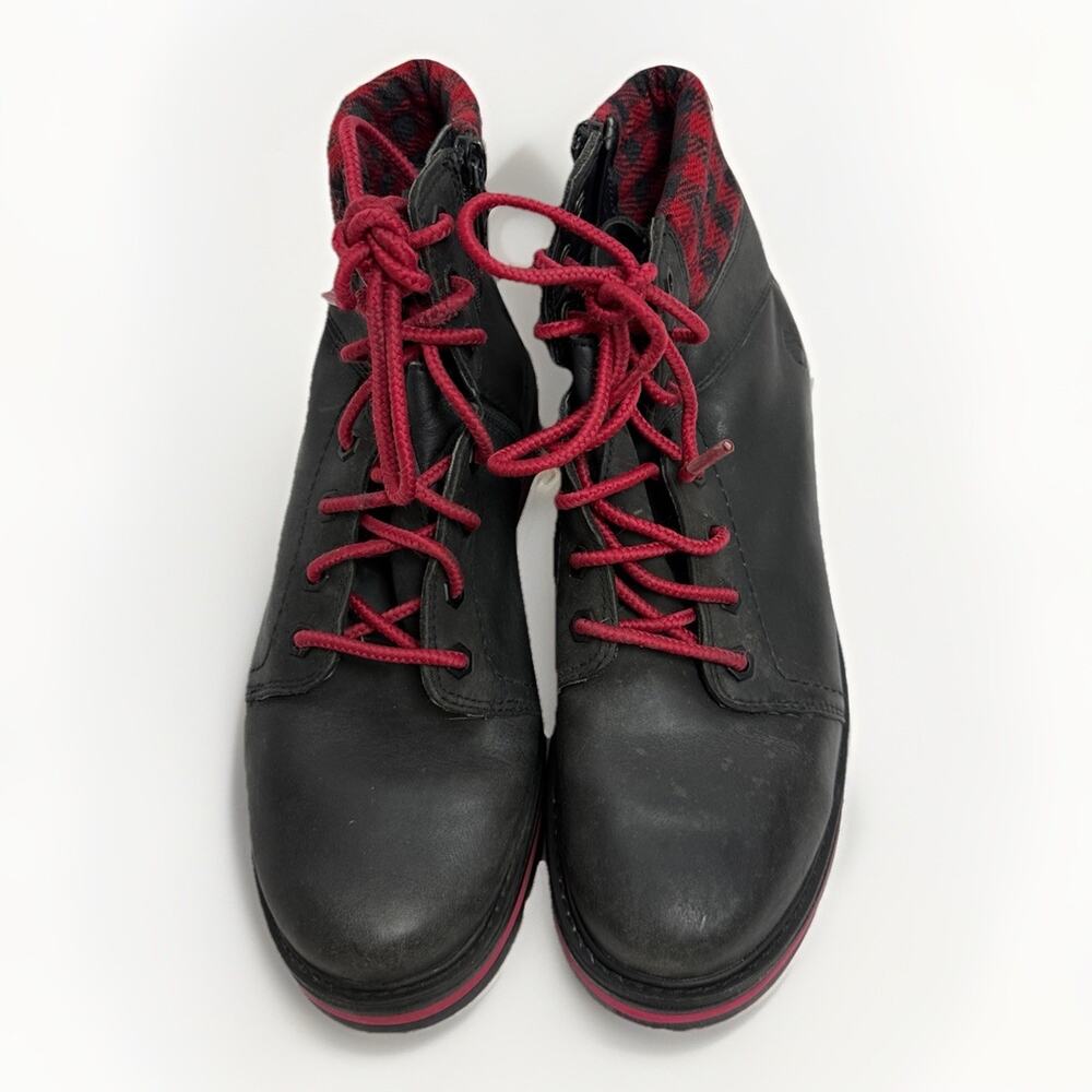Timberland Womens Leather Boots Size 8.5 Black Plaid Red Laces Waterproof Zip - Picture 2 of 13